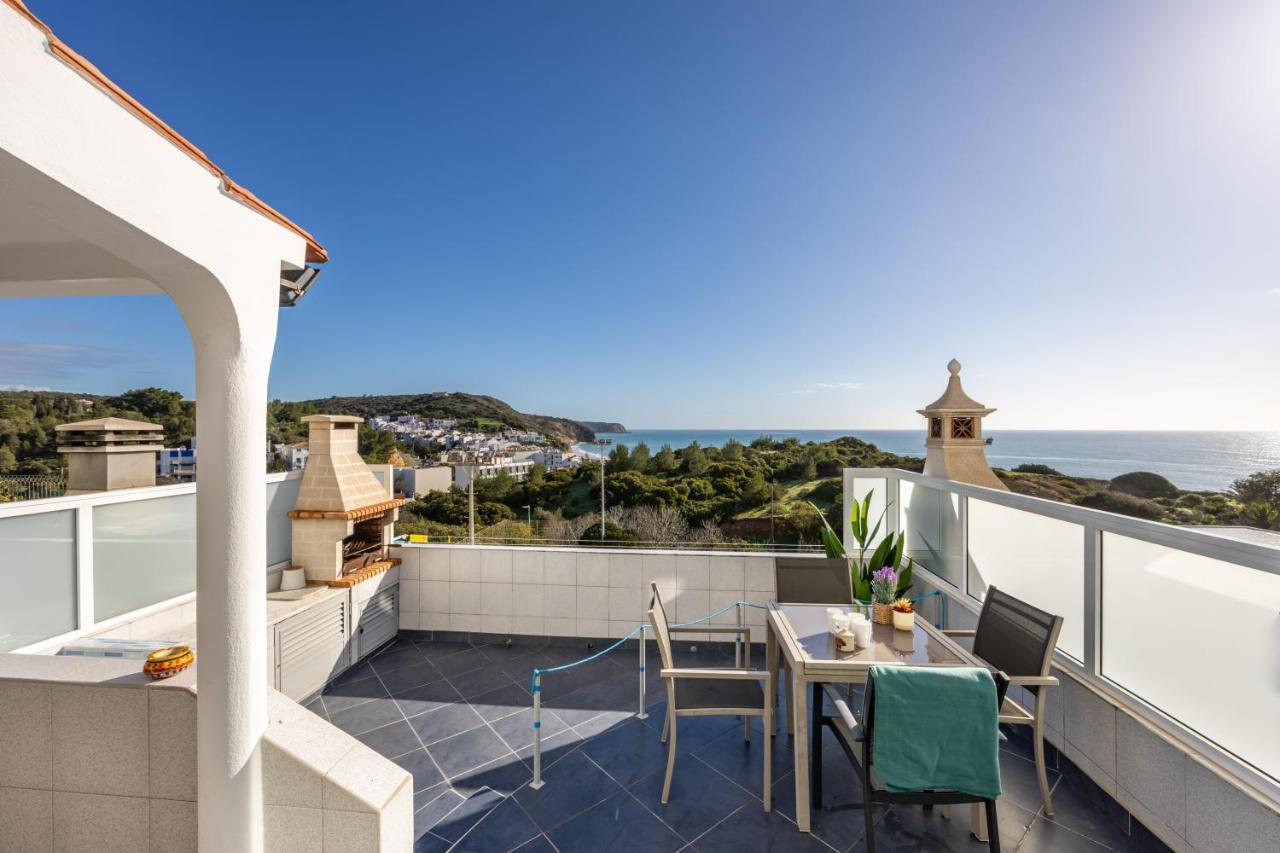 Bay View Townhouse Villa Salema Eksteriør billede